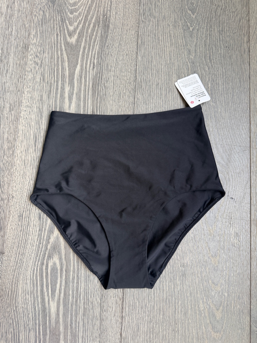 Lululemon Waterside Swim Bottom *High Waist, Medium Coverage in Black Size XS